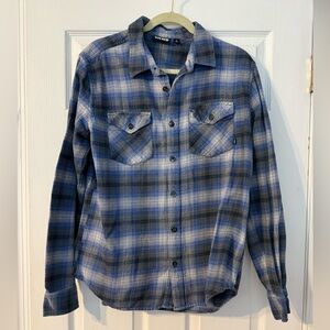 Men’s Medium Vans Button Down Shirts (Qty: 2)